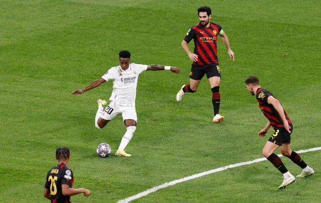 左后卫位置 左后卫位置